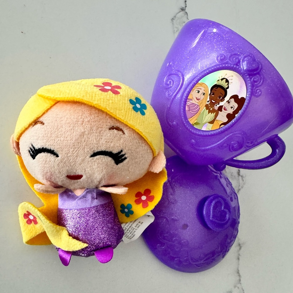 Brand New Disney ✨ Rapunzel Tea cup Plushy 🧸